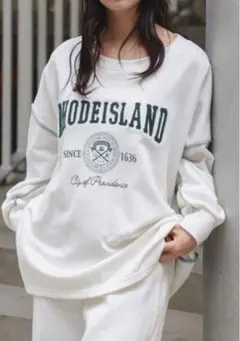 ボンジュールサガン　サガラ刺繍アウトステッチカレッジロゴスウェット　オフホワイト