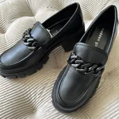 新品【Steve Madden Girl】チェーン付き厚底ローファー