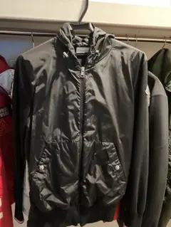 Moncler フード付きナイロンジャケット S ブラック