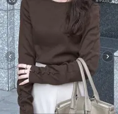 バックオープントップス