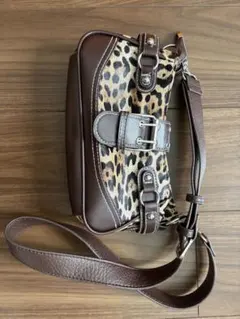 レオパード柄 ショルダーバッグ ブラウン