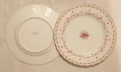 Noritake　ボーンチャイナ製　花柄 皿　2枚