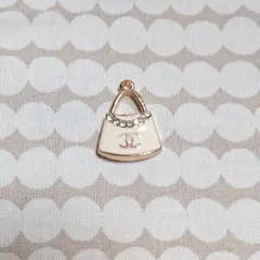 CHANEL シャネル ボタン チャーム ①バッグ オフホワイト 美品