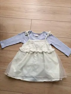 ベビー　ワンピースとロンパースのセット