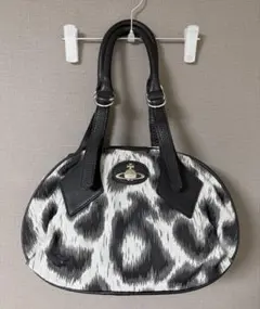 【美品】Vivienne Westwood レオパード ボストン型 ハンドバッグのサムネイル