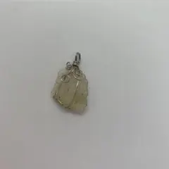 天然石　リビアングラス　リング　ペンダントトップ2個セット！