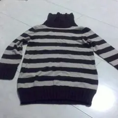 BeBe120センチボーダータートルネック