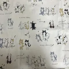 生地　猫　ダンス　kokka 生成り　シーチング　50cm