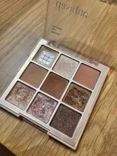 デイジーク アイシャドウパレット01