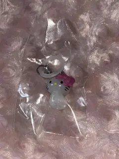 サンリオ　ハローキティ　めじるしアクセサリー　チャーミーキティ　ガチャ