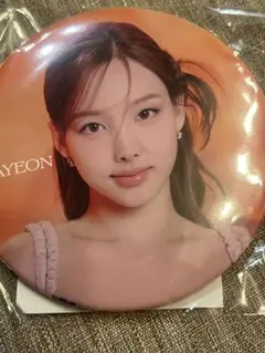 TWICE ナヨン 缶バッジ