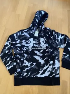 ★Under Armour★ カモフラージュパーカー MD