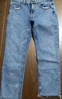 GU メンズ　M ケミカルウォッシュ　ジーンズ