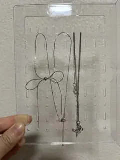 リボン・蝶モチーフ シルバーネックレス　２つセット