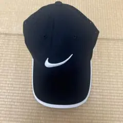 Nike 黒 キャップ 通気性メッシュ
