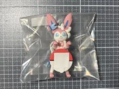 ポケモン 一番くじ F賞 街歩きちらりんフレンズ ニンフィア