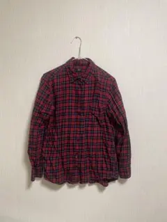 UNIQLO 赤と黒のチェック柄長袖シャツ
