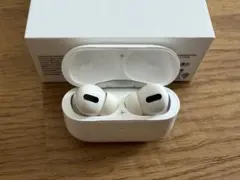 AirPods Pro2ホワイト 充電ケース付き(ジャンク品) - メルカリ