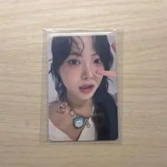 ルセラフィム　lesserafim ウンチェ　ユニバ　ラキドロ　Crazy