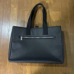 美品　ラコステ【人気完売商品】LACOSTE /メンズ　ビジネス　トートバッグのサムネイル