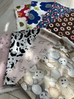 北欧 はぎれセット 8枚 花柄 動物 ハンドメイド 生地
