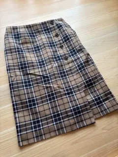 ナチュラルビューティーベーシック　チェック柄タイトスカート