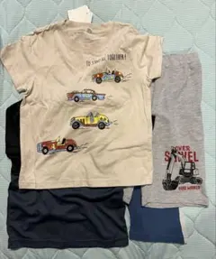 【新品未使用】男の子　120cm まとめ買い　車　くるま　Tシャツ 半ズボン