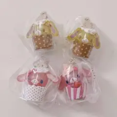 シュガーバニーズ　カップケーキチャーム 4つセット