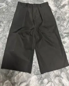ブラック ハーフパンツ ワイドシルエットのサムネイル