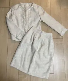 ツイードジャケットスカート　Mスーツ　ノーカラー　フォーマル　入園入学式　白