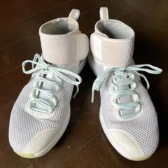 Nike ZOOM ハイカットスニーカー ホワイト/ミント・エコメルカリ便