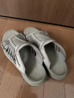 KEEN キーン 24.5センチ サンダル 薄いカーキのサムネイル