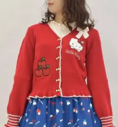 新品タグ付アクシーズファムHello Kitty 赤いカーディガン