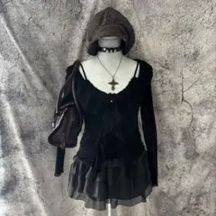 Item thumbnail for item ce9a325e-b0c0-4174-a3f1-f67b59028c75