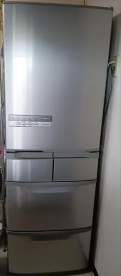 【10月まで限定】HITACHI 本体 冷凍冷蔵庫（R-S42AM） 10月まで限定】HITACHI 本体 冷凍冷蔵庫（R-S42AM） - メルカリ