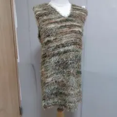 【新品タグ付き】Lutique Vネックチュニックベスト シャギーニット カーキ