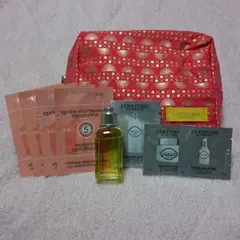 L'OCCITANE  ポーチ&サンプルセット
