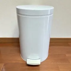 brabantia ペダルビン ホワイト ごみ箱　10～12ℓのサムネイル