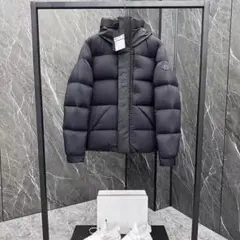 MONCLER ダウンジャケット ブラック メンズ