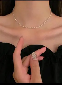 パールとゴールドチェーンのネックレス