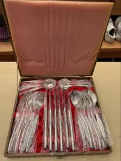 ステンレススチール カトラリーセットのサムネイル