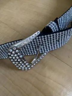 ストーン付きブラックベルト