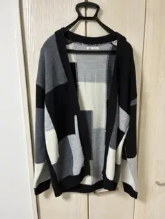 ZARA ザラ　ラップカーディガン　幾何学模様