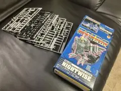 Z/X ラバープレイマットスリム ニノ レゾネーターイノセントスター付属