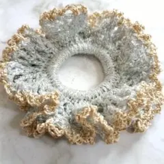 ハンドメイド シュシュ フリルシュシュ 編み物 フリル ヘアゴム かぎ針
