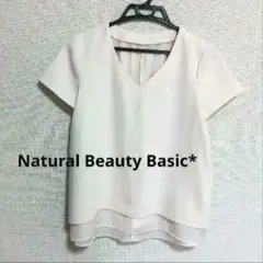 Natural Beauty Basic ピンクベージュ Vネック 半袖トップス