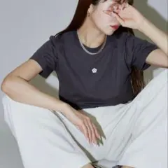 MARY QUANT × PUBLUX マリークワント 刺繍　Tシャツのサムネイル