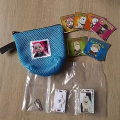 SPY×FAMILY ポーチ&キーホルダー&シール(８枚)セット　　　ks30