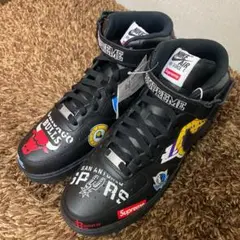 ナイキ エアフォース 1 ミッド  シュプリーム