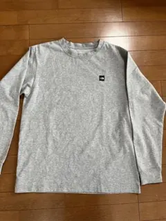 THE NORTH FACE グレー 長袖カットソー Lサイズ